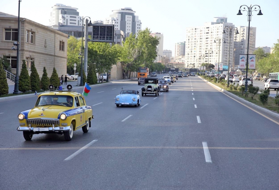 Azərbaycan Avtomobil Federasiyası Dövlət Bayrağı Günü münasibətilə klassik avtomobillərin paradını və sərgisini keçirəcək