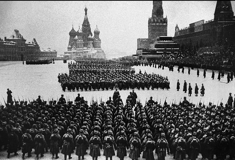 March to mark anniversary of legendary 1941 parade begins in Moscow