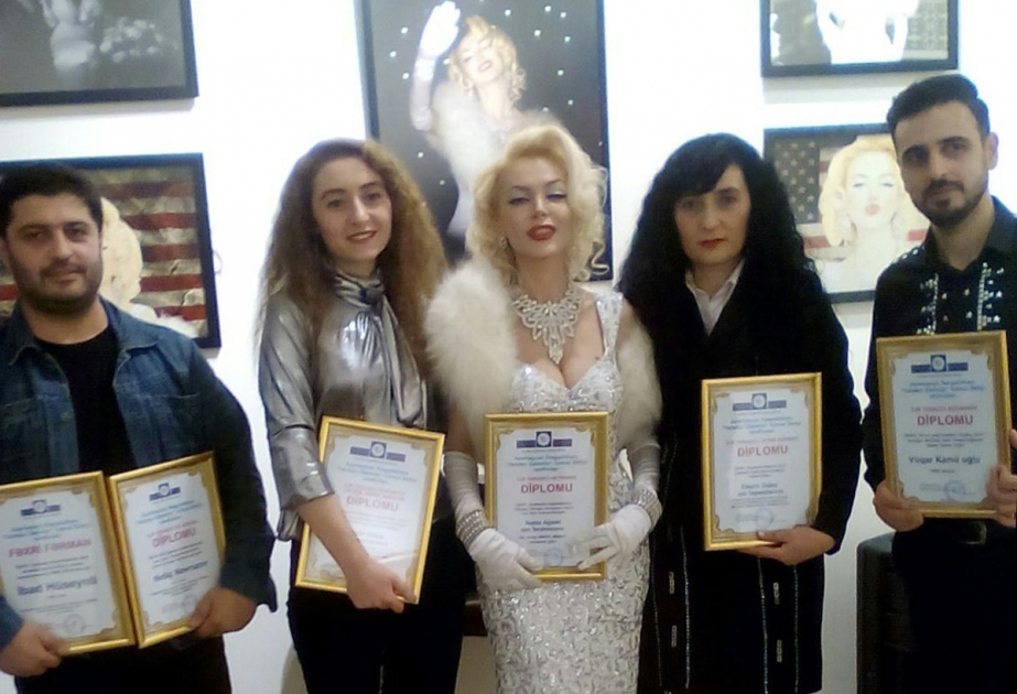 В Хатаинском центре искусств состоялось мероприятие, посвященное Дню Государственного флага