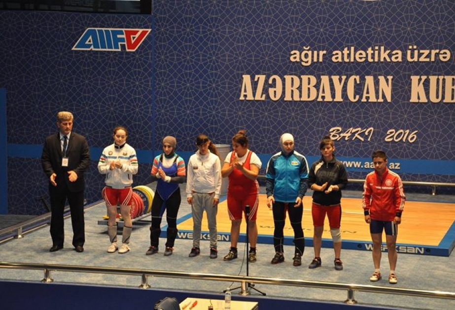 Ağır atletika üzrə Azərbaycan kuboku yarışlarında 200-dən artıq idmançı mübarizə aparır