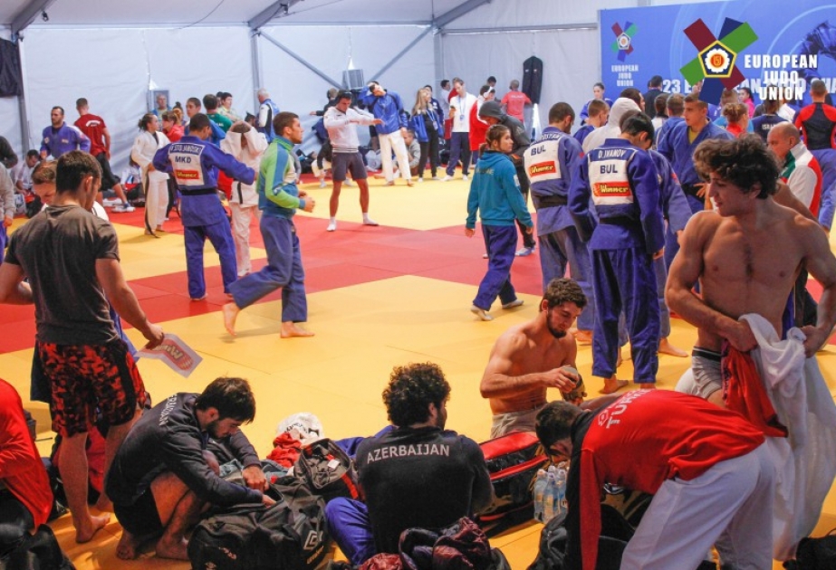 Azerbaijani U23 judo fighter into semifinal of European Championships