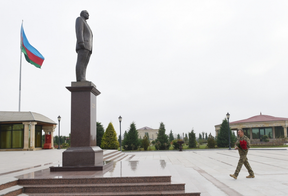 Le président Ilham Aliyev arrive dans la région de Fuzouli VIDEO