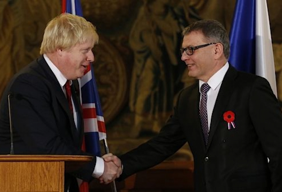 В Праге встретились главы МИД Чехии и Великобритании