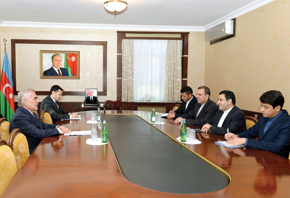 Vorsitzender der Obersten Versammlung von Nachitschewan trifft sich mit Botschafter Irans