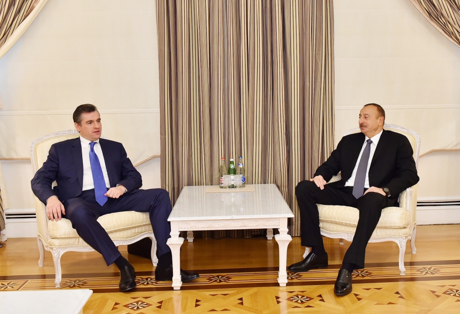 الرئيس الأذربيجاني يلتقي رئيس لجنة الشؤون الدولية في مجلس الدوما الروسي