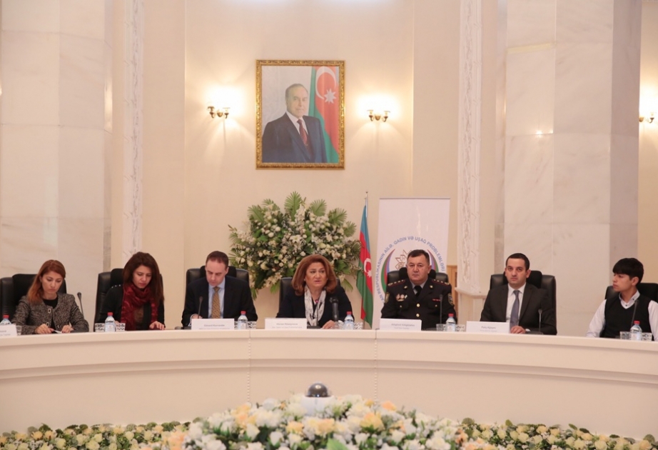 BMT-nin “Uşaq hüquqları haqqında” Konvensiyasının qəbul edilməsinin ildönümü münasibətilə Bakıda tədbir keçirilib