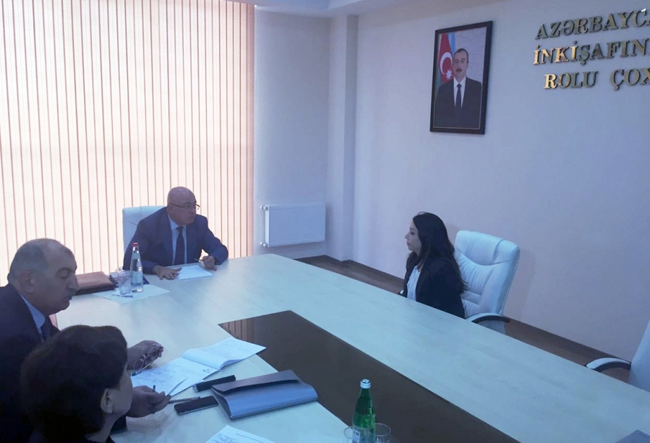 Председатель Государственного таможенного комитета принял граждан в Саатлы