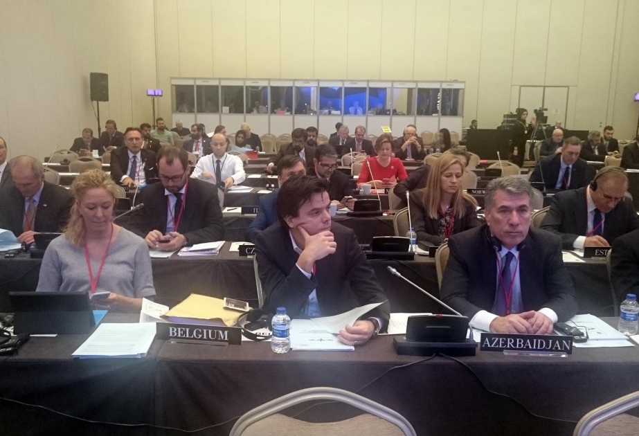 Aserbaidschanische Delegation nimmt an der Jahrestagung der Nato PA
