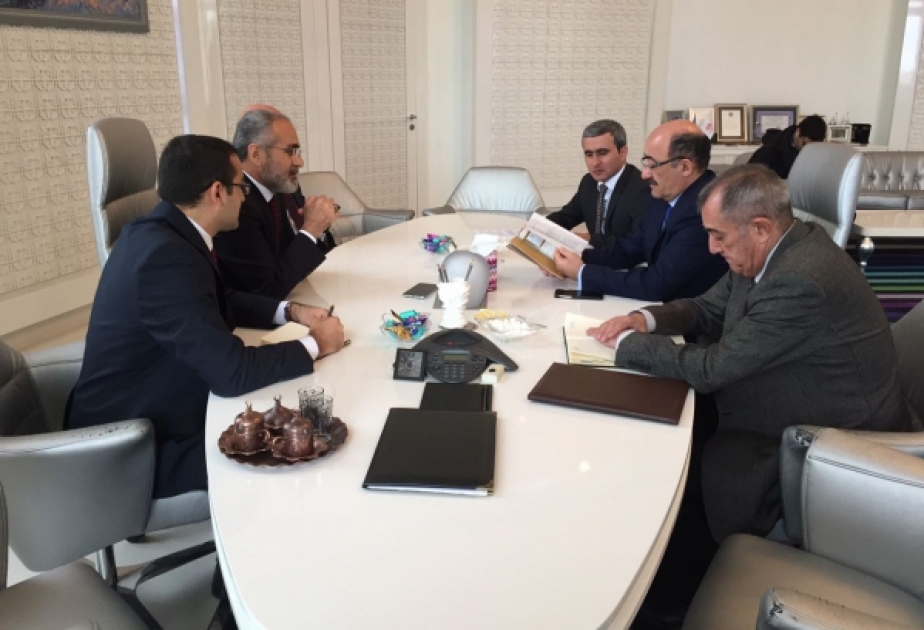 Rencontre du ministre azerbaïdjanais de la Culture et du Tourisme avec une délégation turque