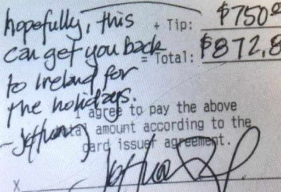 В Техасе официант получил 750 долларов чаевых на поездку к семье
