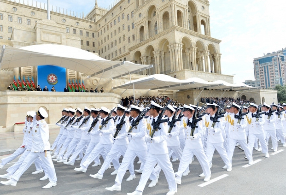 Müstəqil Azərbaycanda ordu quruculuğu
