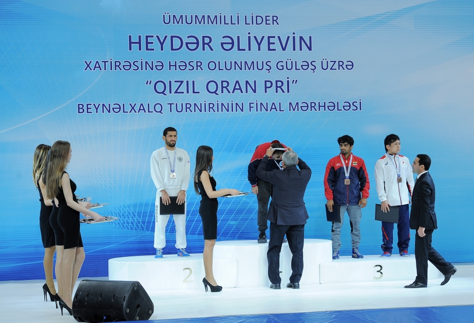 Azərbaycan güləşçiləri Bakıda keçirilən “Qızıl Qran-pri” beynəlxalq turnirinin birinci günündə 7 medal qazanıblar
