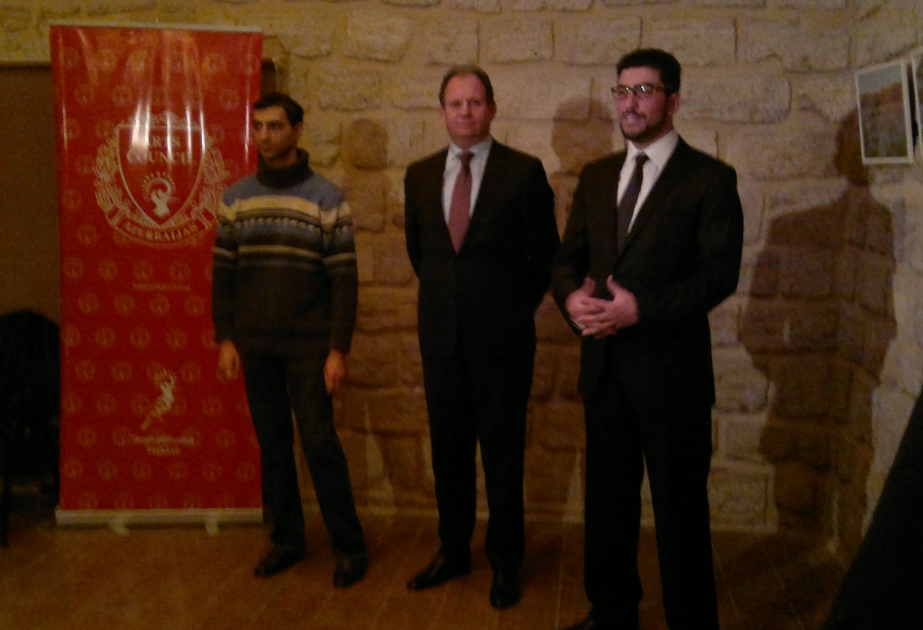 Moldovan photographer presents his works in Baku