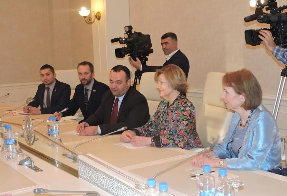 Azerbaijan, UK discuss bilateral relations