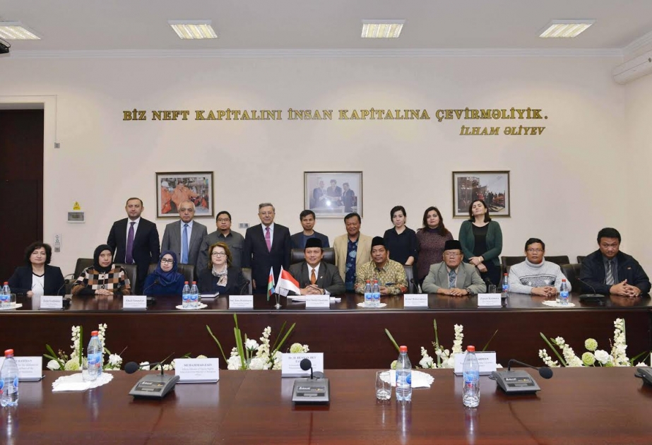印度尼西亚有意与阿塞拜疆在科教领域开展合作
