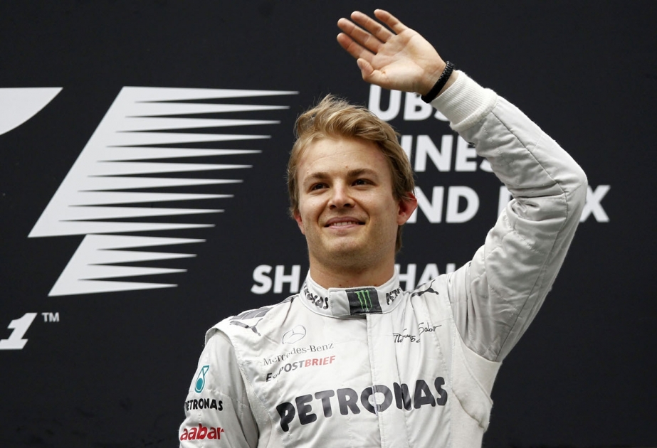 Nico Rosberg announces shock F1 retirement days after world title win: 'I am on the peak, so this feels right'
