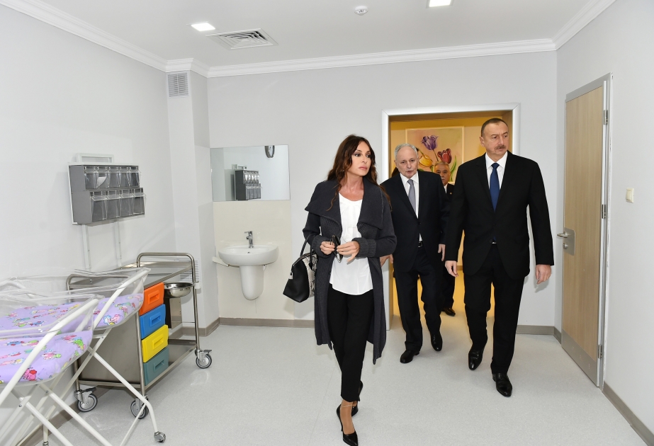 Präsident IIham Aliyev inspiziert aktuellen Zustand des Krankenhauses im Rayon Zardab nach vollständiger Rekonstruktion