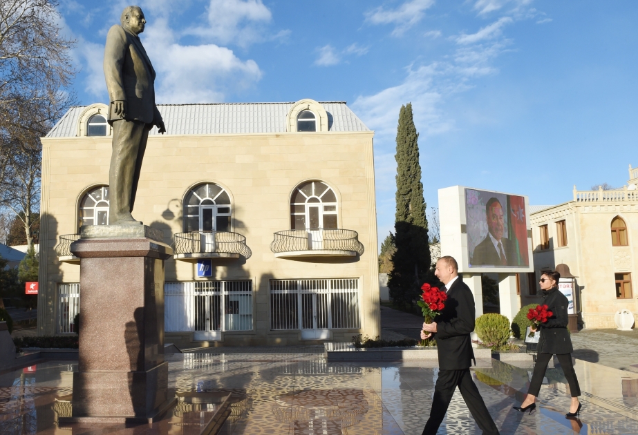 Le président Ilham Aliyev arrive à Tartar VIDEO