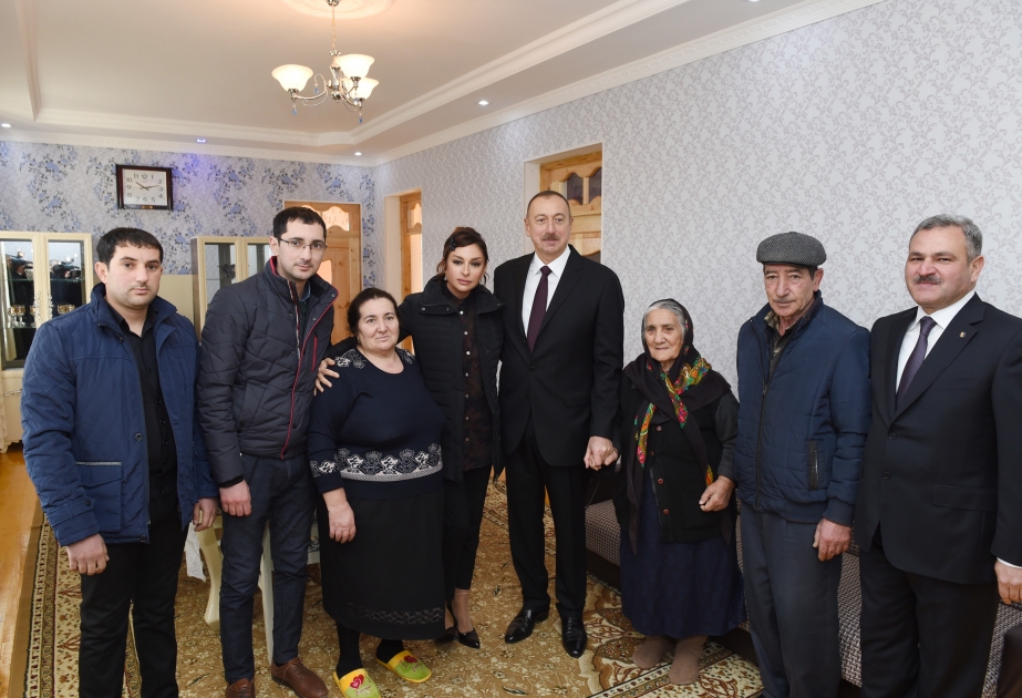 Aprel döyüşlərində ermənilərin atəşləri nəticəsində Tərtərdə ziyan dəymiş evlərdə aparılan təmir-bərpa işləri ilə tanışlıq VİDEO [YENİLƏNİB]