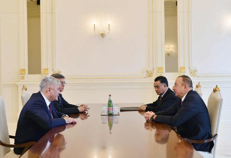 Präsident Ilham Aliyev empfängt Innenminister von Russland VIDEO