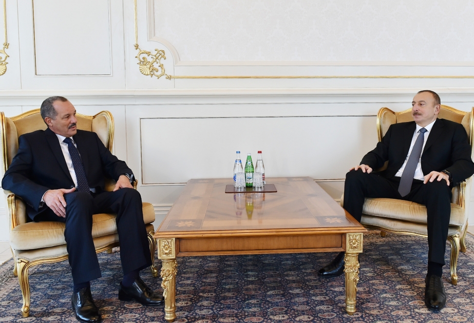 Президент Ильхам Алиев принял верительные грамоты новоназначенного посла Кубы в Азербайджане [ОБНОВЛЕНО] ВИДЕО