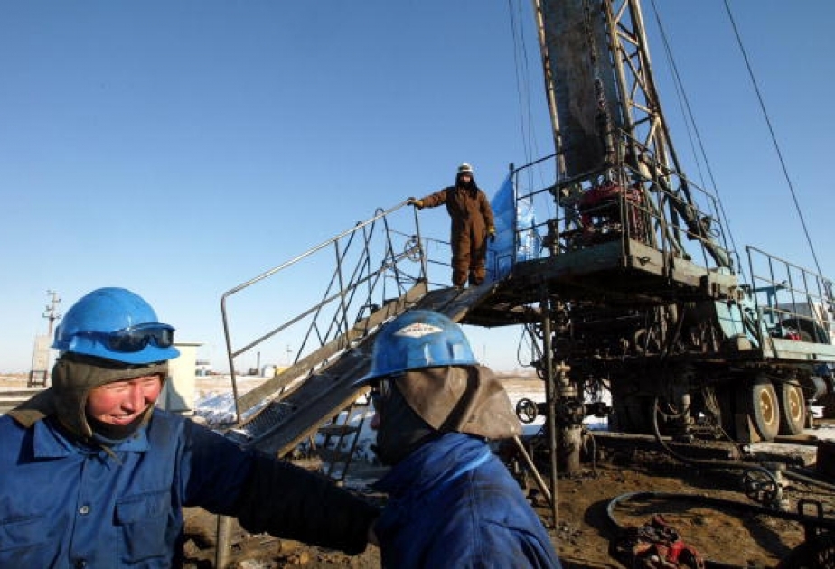 Qazaxıstan Vyana görüşündə öz neft hasilatını noyabrdakı səviyyəsində “dondurmağı” təklif edə bilər