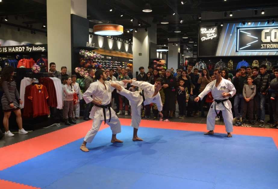 Bakıda Olimpiya həftəsi çərçivəsində “Karate günü” keçirilib