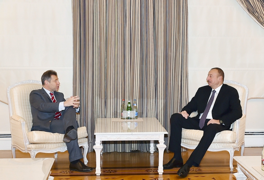 Präsident Ilham Aliyev empfängt französischen Ko-Vorsitzenden der OSZE Minsk-Gruppe VIDEO