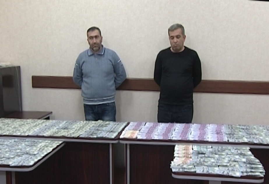 В Баку задержаны лица, занимавшиеся незаконным обменом валюты ВИДЕО