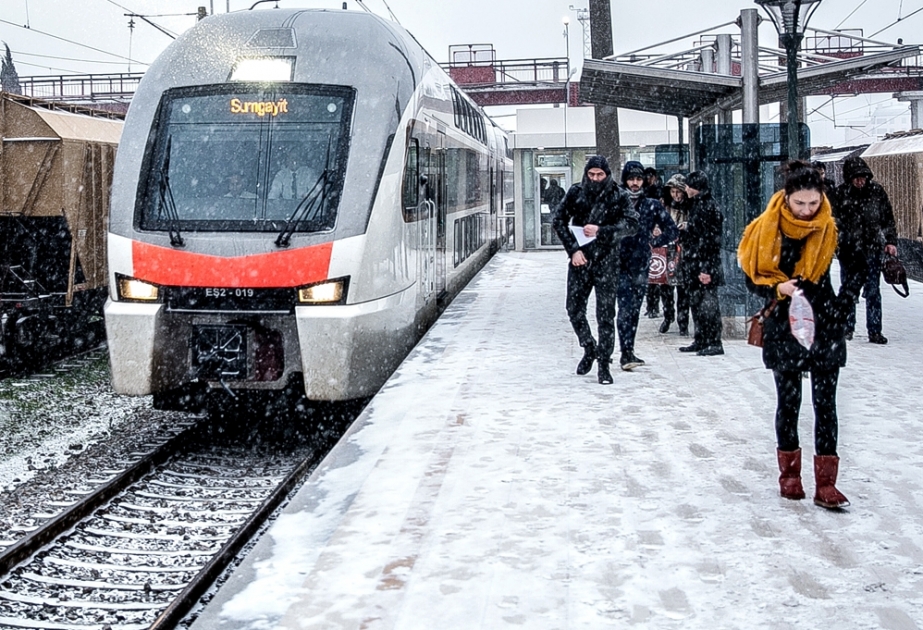 冬季阿塞拜疆铁路公司调成加强工作模式