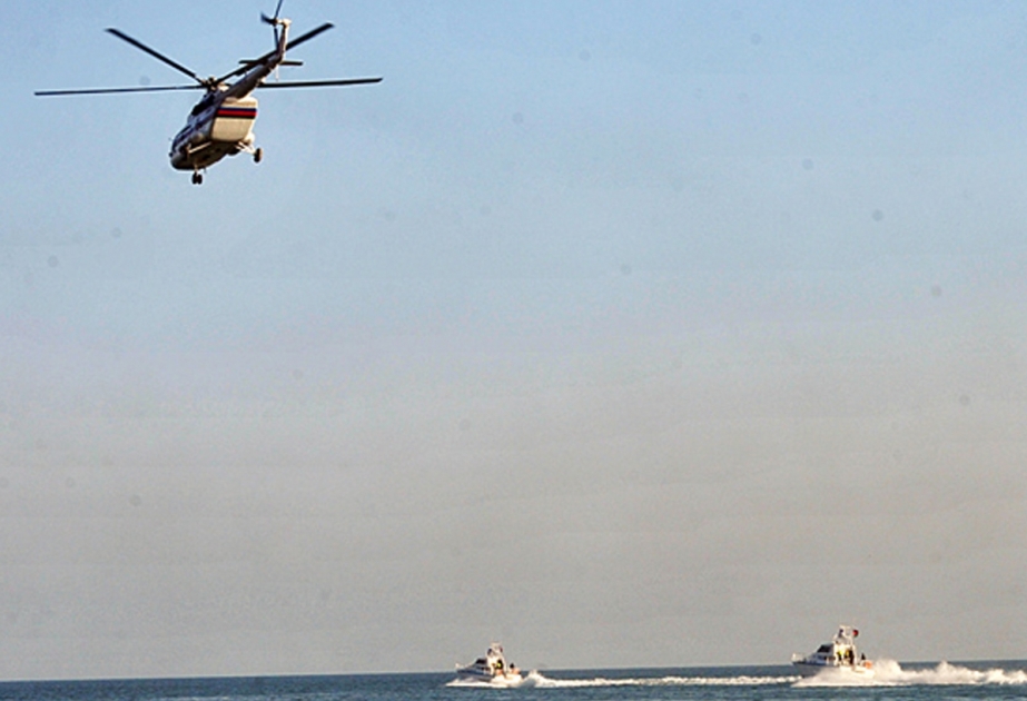 مروحية الطوارئ التالية تشارك في عمليات البحث والإنقاذ عن مفقودي حادث انقلاب المنصة البحرية في أذربيجان