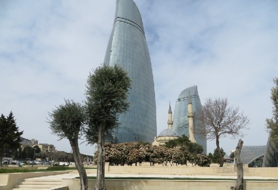 Dənizin və insanların geri döndüyü şəhər