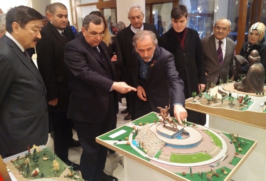 В Анкаре открылась выставка азербайджанского скульптора