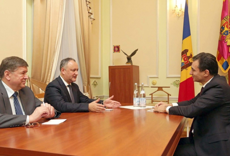 Президент Молдовы принял посла Азербайджана
