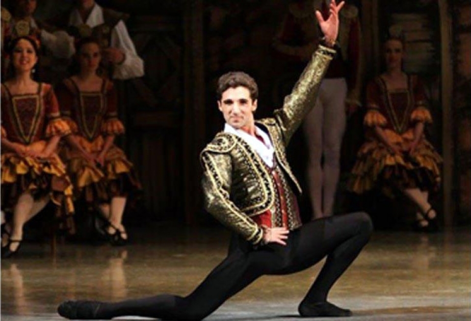 Ульви Азизов с успехом выступил на гала-концерте звезд балета в Норвегии и Швеции