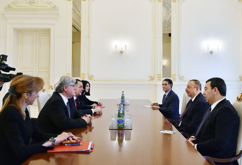 伊利哈姆·阿利耶夫总统接见欧洲委员会议会大会监督委员会补充报告员