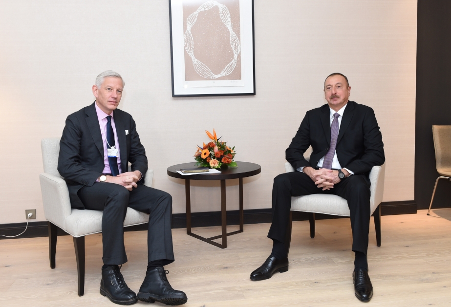 Davos : entretien du président Ilham Aliyev avec Dominic Barton, patron mondial de McKinsey VIDEO