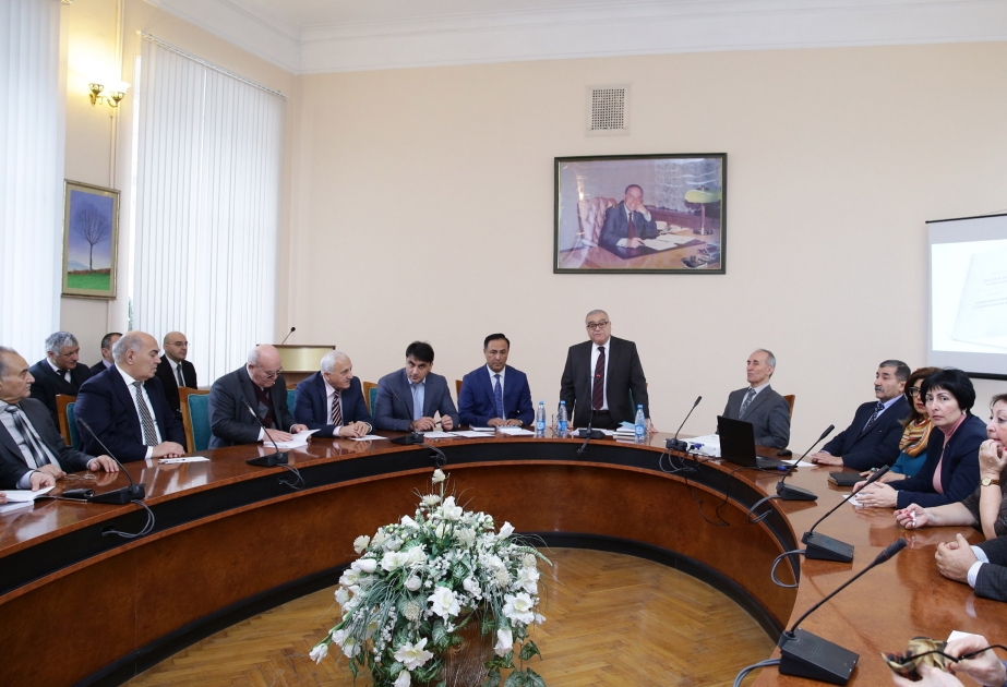 Présentation de l’ouvrage de l’académicien Ramiz Mehdiyev intitulé «Le nouvel ordre mondial et l’idéologie nationale»