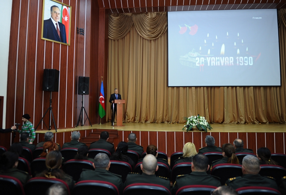 Silahlı Qüvvələrin Təlim Tədris Mərkəzində 20 Yanvar faciəsi qurbanlarının xatirəsi yad olunub