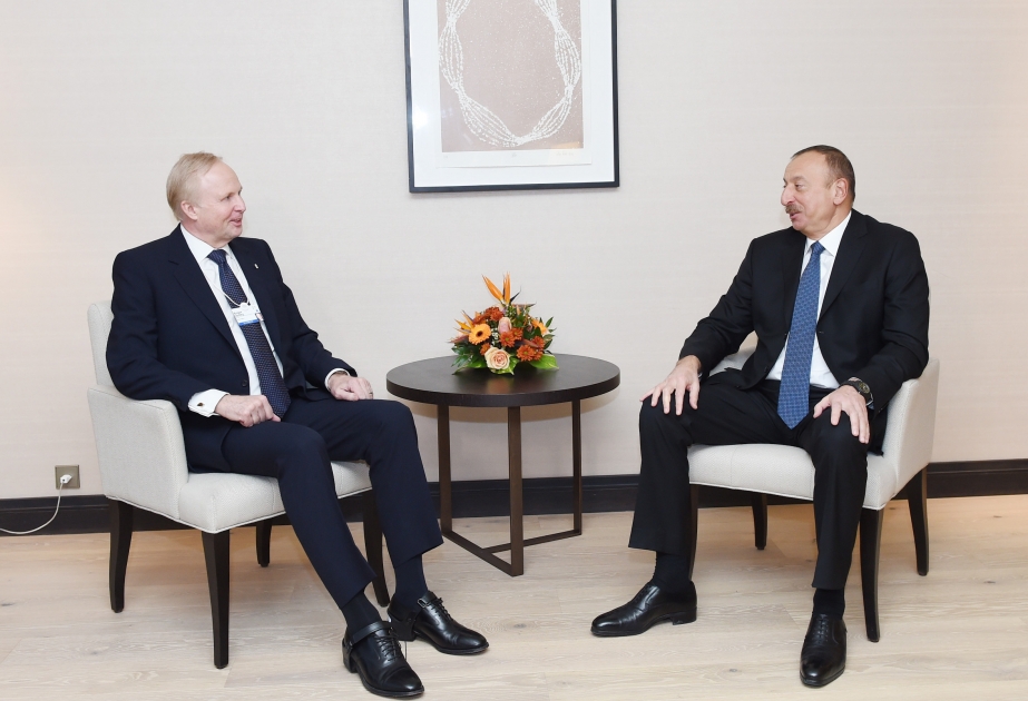 Davos : le président Ilham Aliyev rencontre le directeur général de BP VIDEO