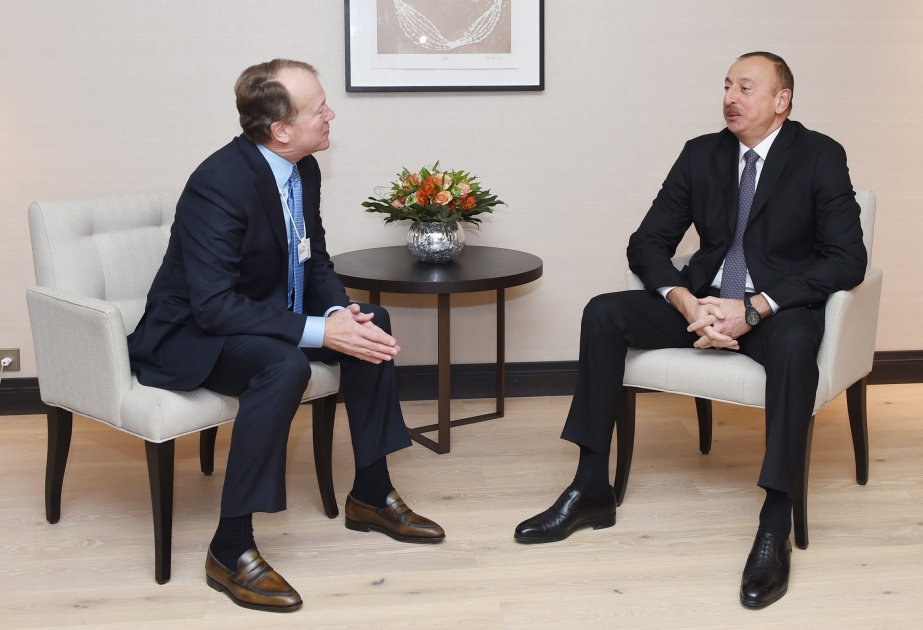 President Ilham Aliyev met with Executive Chairman of CISCO in Davos VIDEO