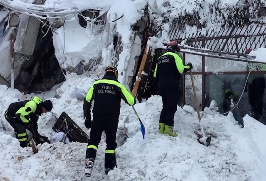Italy avalanche: 'They called us angels' say rescuers