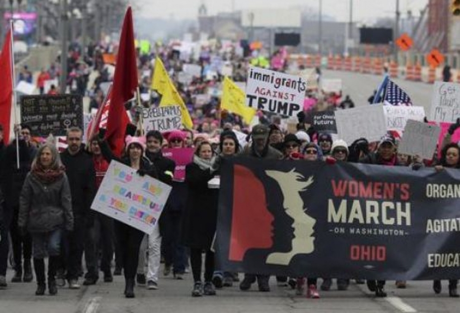 В Вашингтоне и других городах США проходит Марш женщин