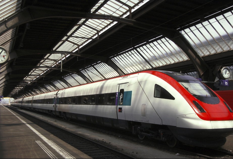 Турагентства в Азербайджане смогут бронировать билеты на европейские поезда