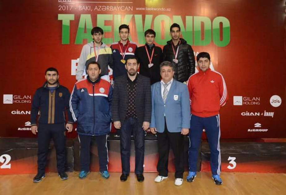Mərkəzi Ordu İdman Klubunun taekvandoçuları respublika çempionatında 10 medal qazanıblar