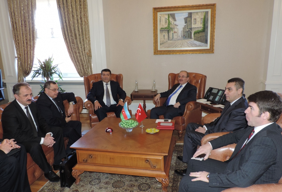 Le ministre turc de l’Intérieur est informé sur les réussites de la politique migratoire menée en Azerbaïdjan