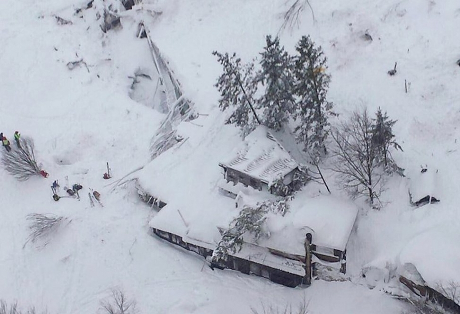 14 dead as avalanche strikes Chitral in Pakistan