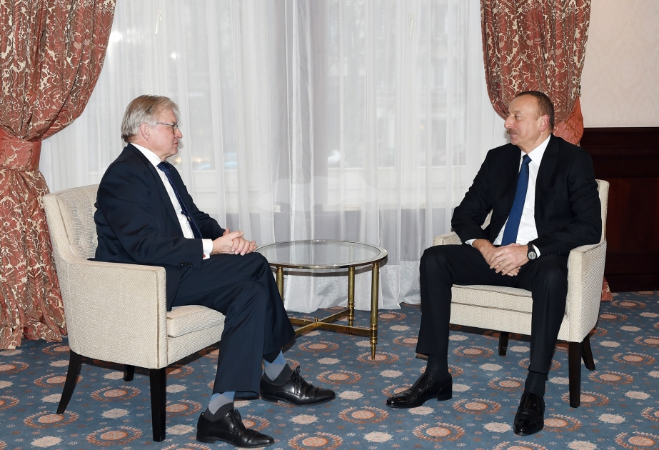 President Ilham Aliyev met with former PACE president Rene van der Linden in Brussels VIDEO