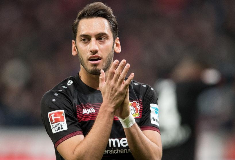 Hakan Çalhanoğlu 4 aylıq maaşından imtina edib