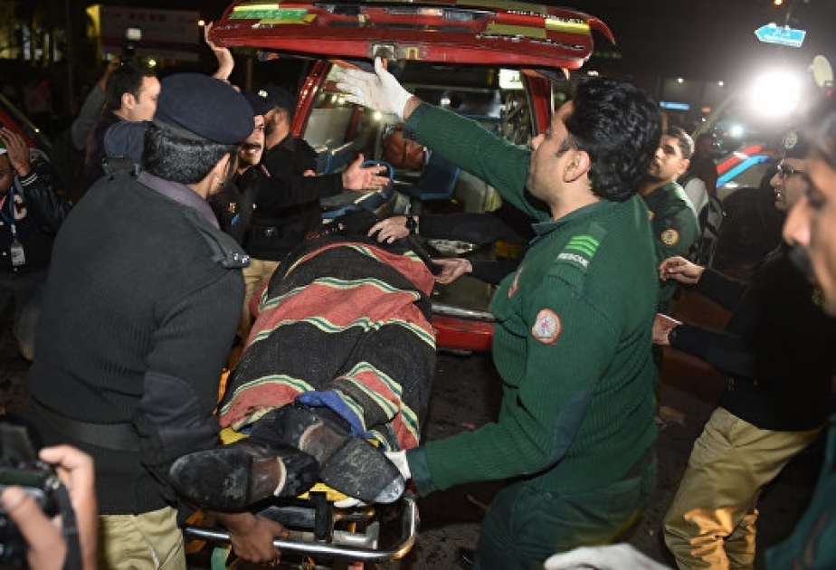 Pakistanda səhiyyə işçilərinin mitinqində yaralananların sayı 82 nəfərə çatıb